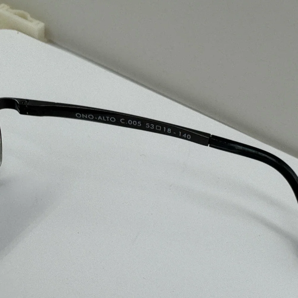 O'Neill Ono Alto C005 53-18-140 Black Rectangular‎ Sunglasses UV